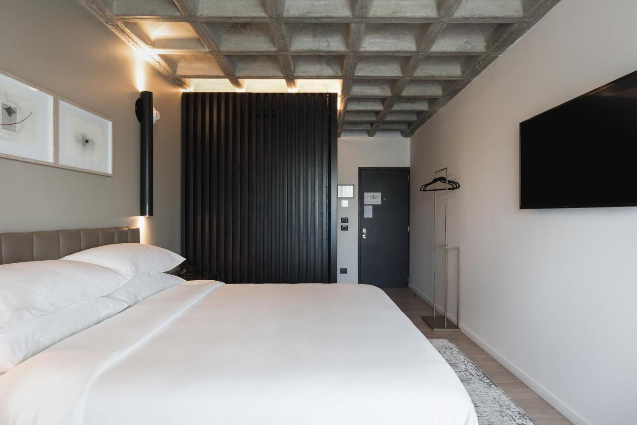 Bellwort Hotel Guadalajara Exterior photo
